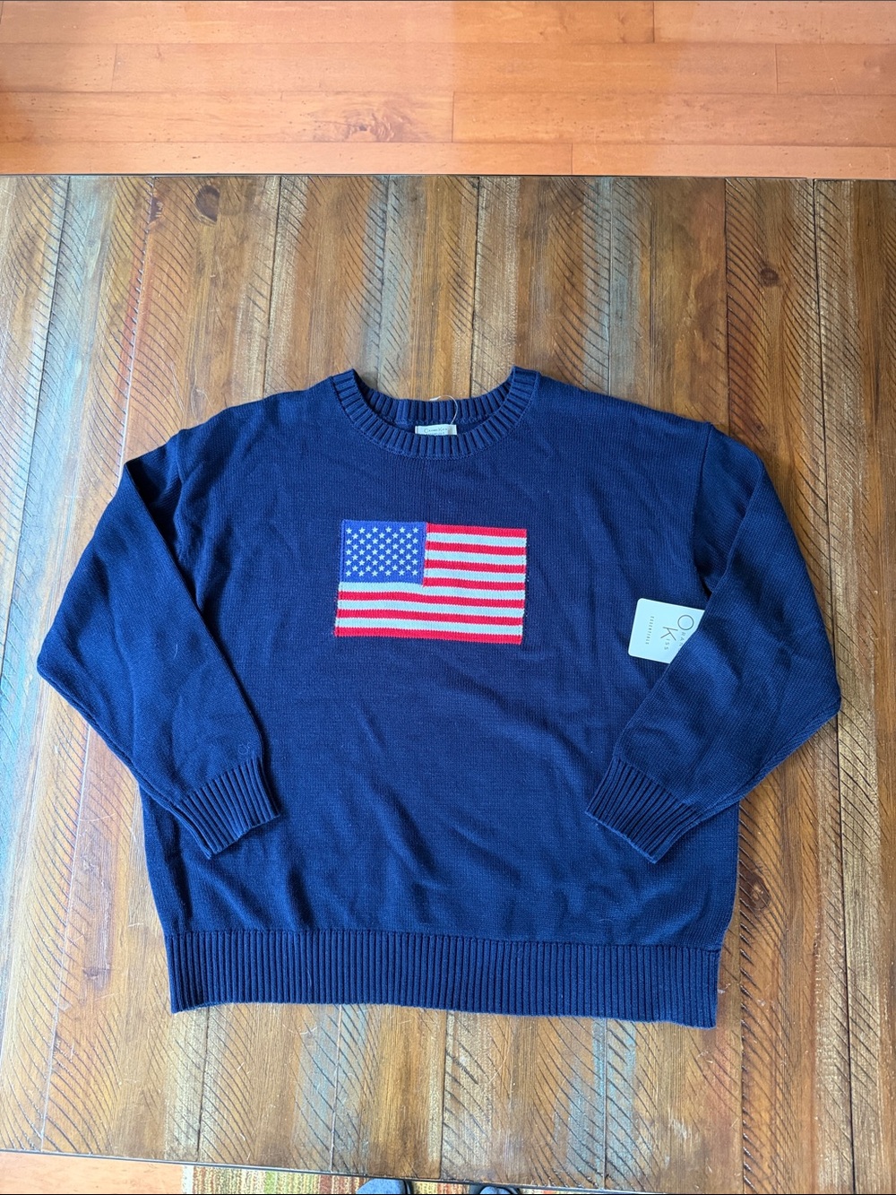 Women’s Flag Sweater Knit Top Large NWT New Patriotic United States Flag